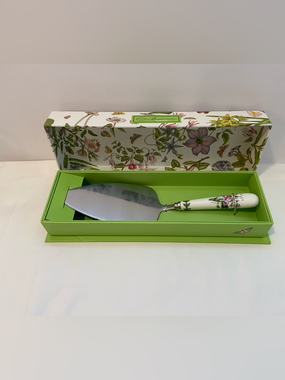 Portmeirion cake knife NWOT